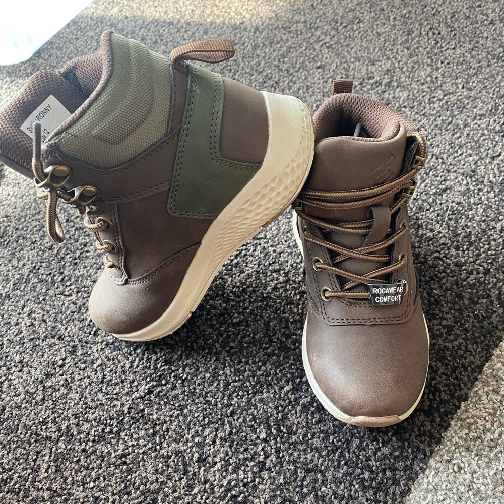 Toddler boy boots